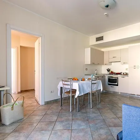 Residence Greco San Bartolomeo Al Mare Exterior photo