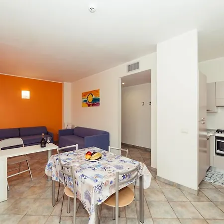 Residence Greco San Bartolomeo Al Mare Exterior photo