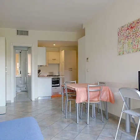 Residence Greco San Bartolomeo Al Mare Exterior photo