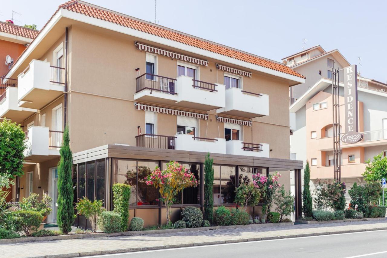 Aparthotel Greco 3*